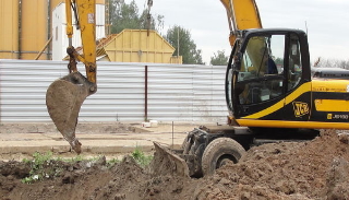 Выкопать яму экскаватором в Черногорске от 954 руб. - 2Землекопа-Чрн